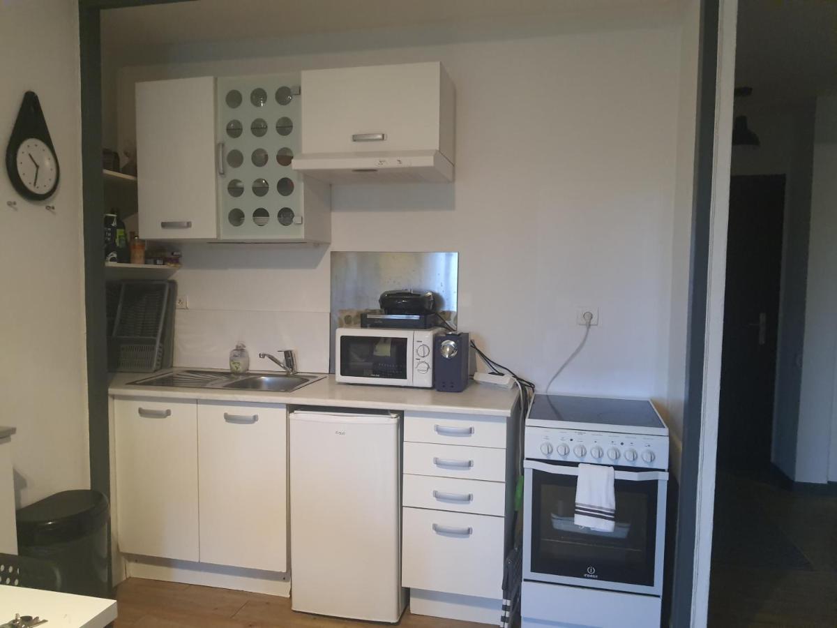 Apartamento Agradable Tarbes Exterior foto
